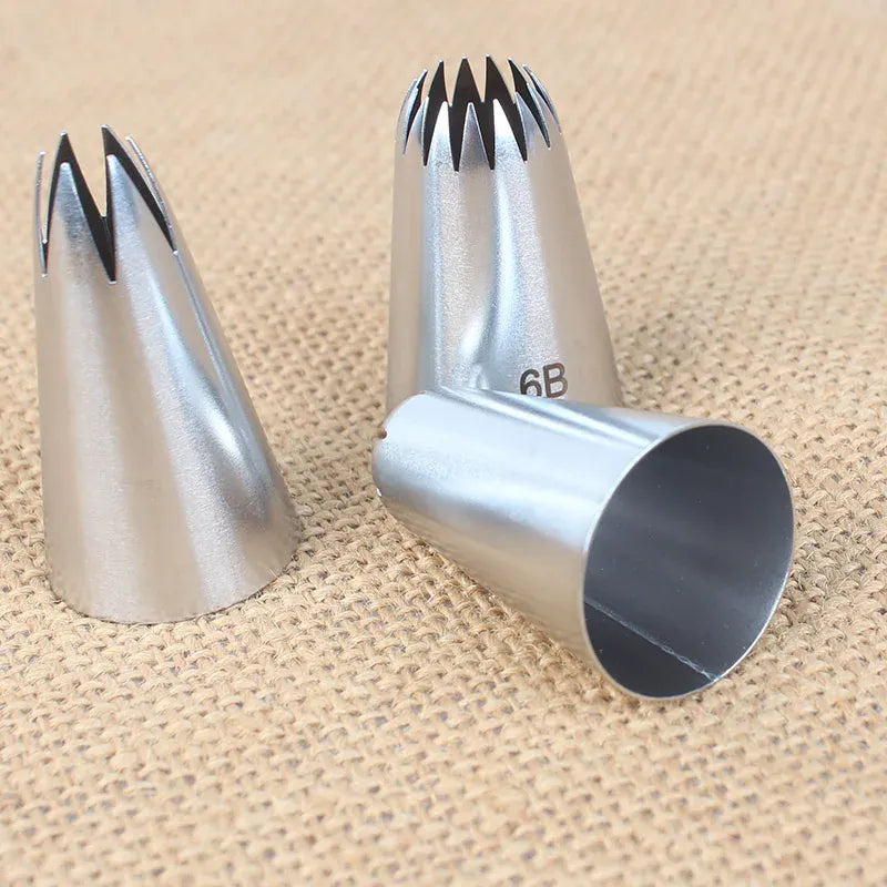 Set de 15 douilles à pâtisserie en acier inoxydable pour gâteaux et desserts douillepoche