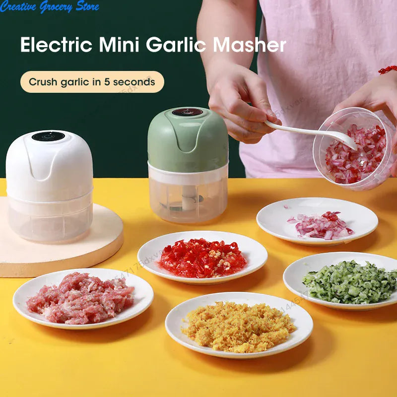 Mini Hachoir Électrique Sans Fil 250 ml — Rechargeable USB, Lame Inox 3 Feuilles mini hachoir