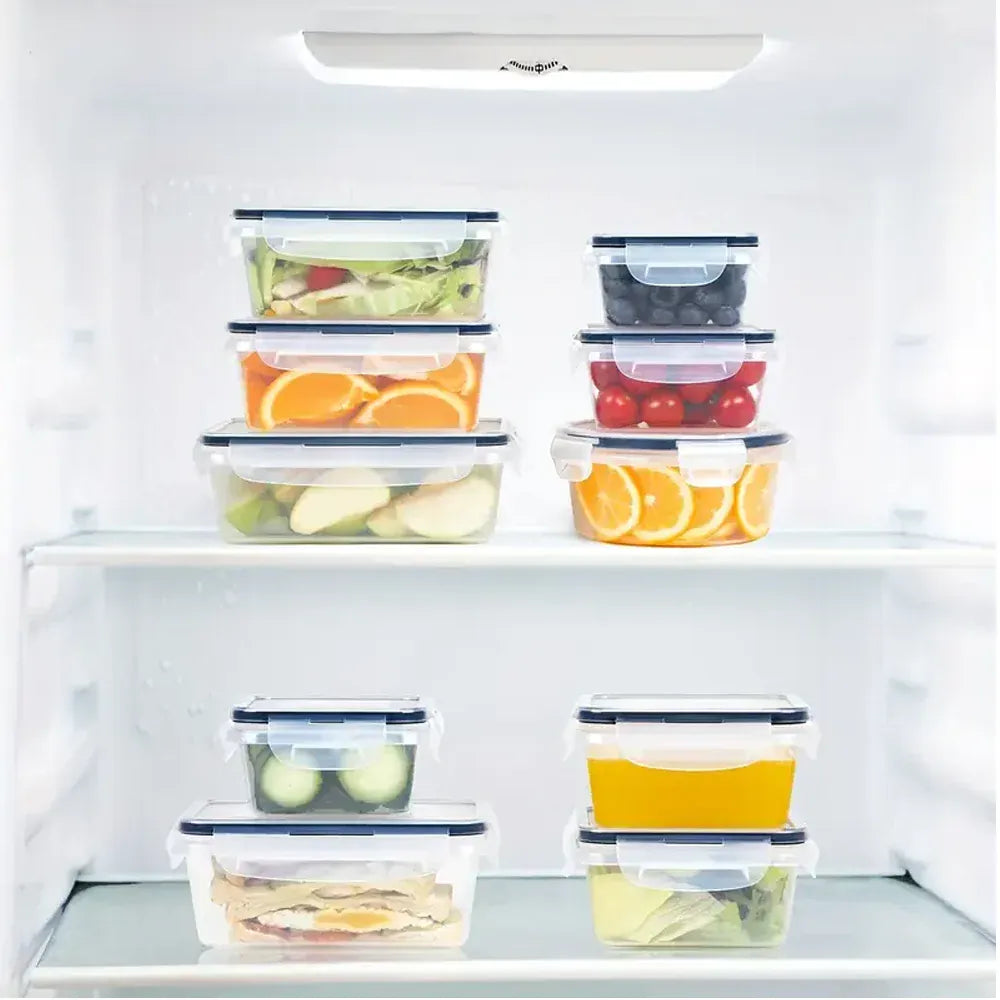 boîtes de conservation en plastique transparent