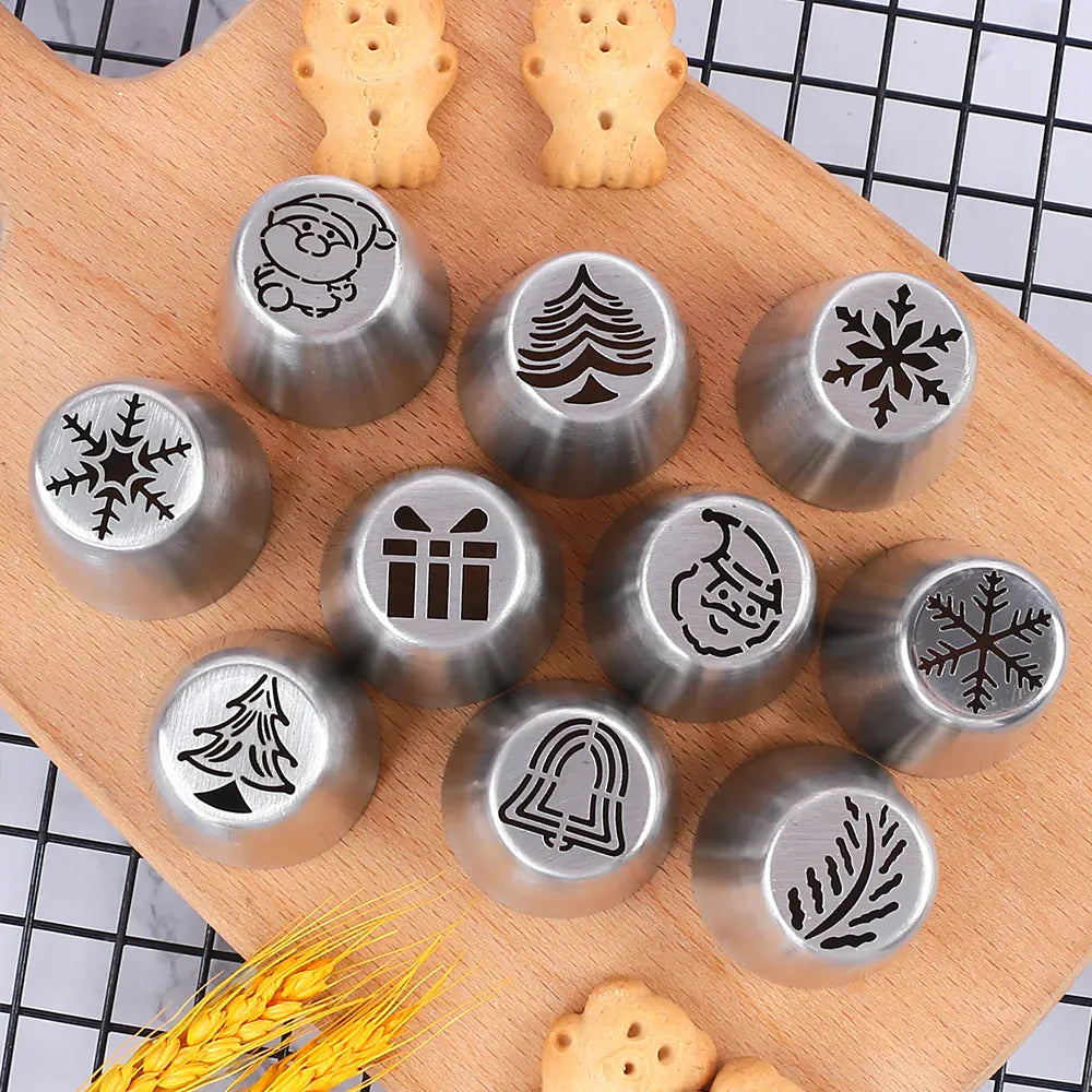 Set de 10 Douilles à Pâtisserie en Acier Inoxydable - Motifs de Noël douillepoche