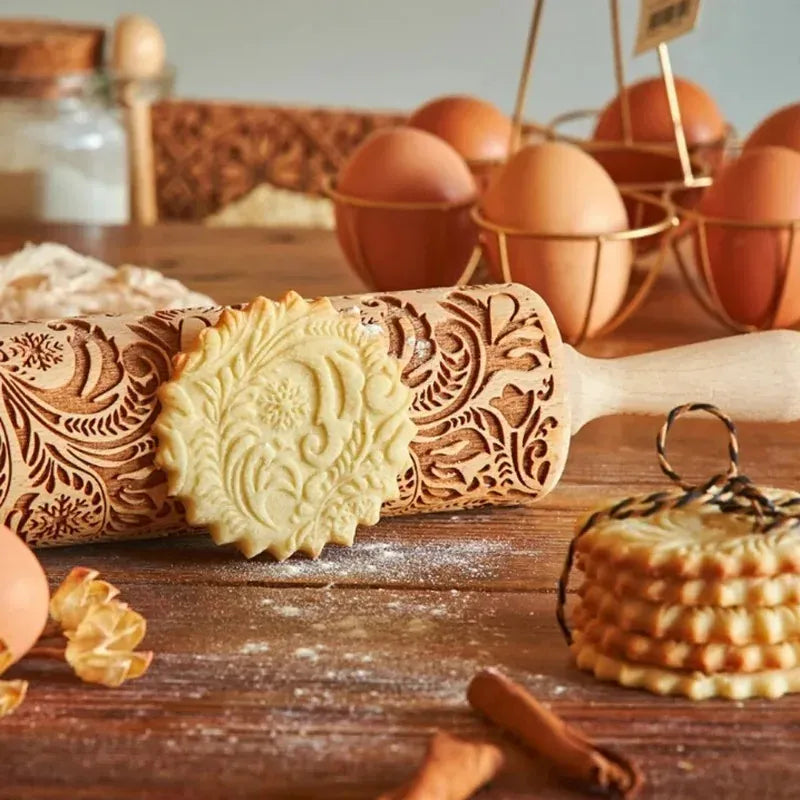 Rouleau à pâtisserie en bois rétro avec motifs gravés - Style européen rouleaupatisserie