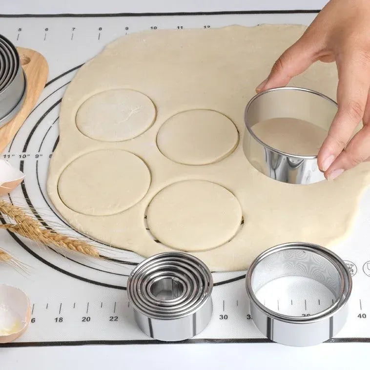 Ronds à Pâtisserie en Acier Inoxydable - Set de 5 Pièces pour Biscuits emportepieces