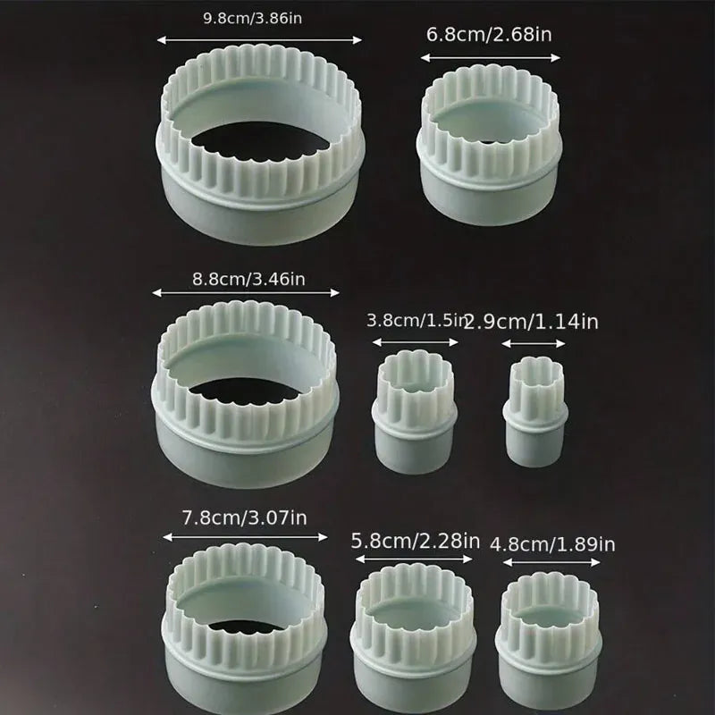 Emporte-pièces à biscuit en plastique - Set de 8 moules réutilisables emportepieces