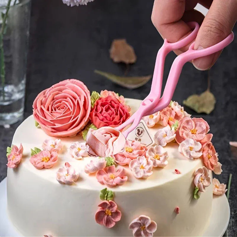 Kit de Décoration de Gâteaux 128PCS avec Douilles et Poches à Douille douillepoche