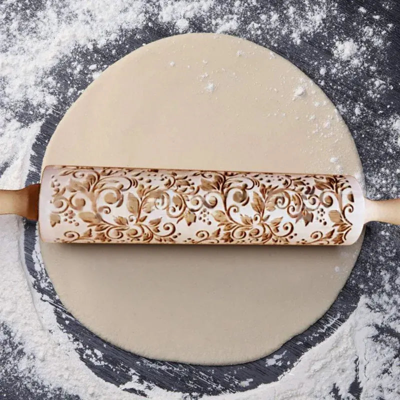 Rouleau à pâtisserie en bois rétro avec motifs gravés - Style européen rouleaupatisserie