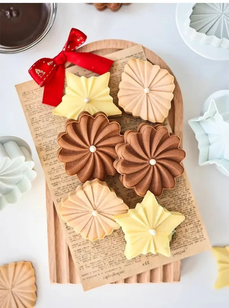 Emporte-pièces à biscuits en métal - Set de 3 modèles floraux emportepieces