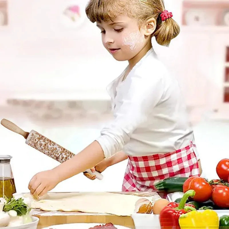 Rouleau à pâtisserie en bois rétro avec motifs gravés - Style européen rouleaupatisserie