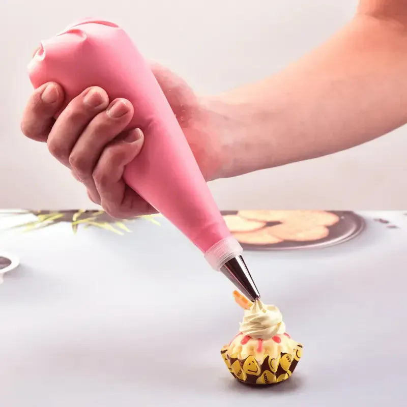 Kit de Décoration de Gâteaux 128PCS avec Douilles et Poches à Douille douillepoche