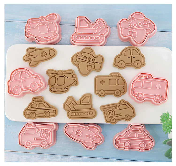 Emporte-pièces à Biscuits - Set de 8 Découpeurs en Plastique 3D emportepieces