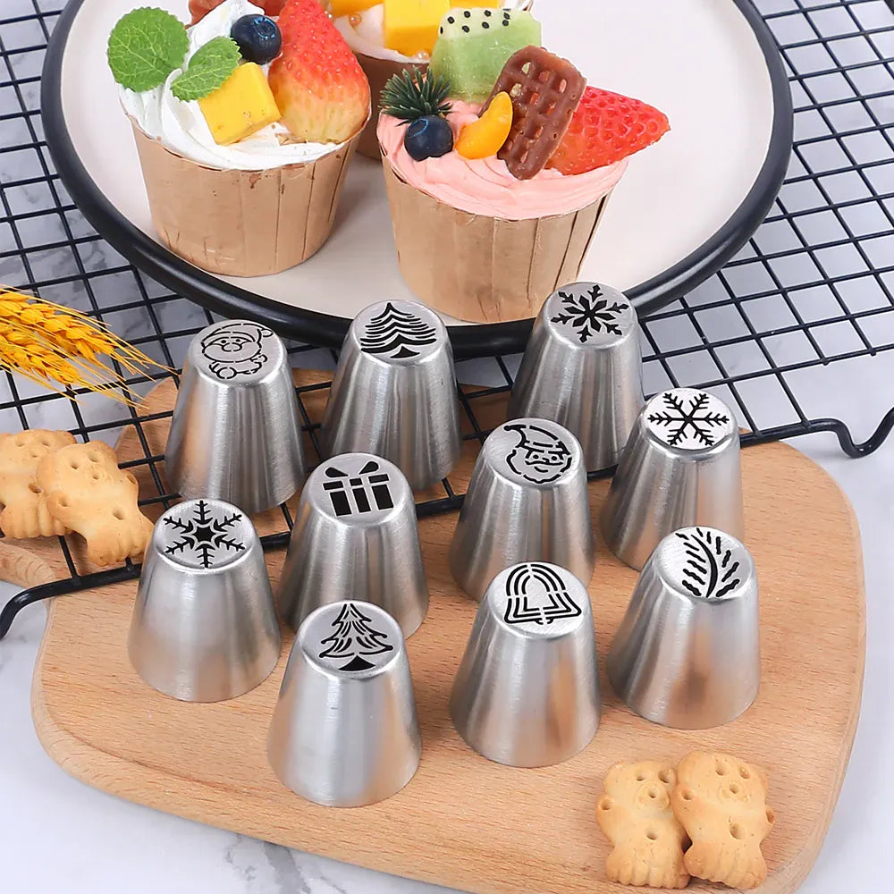 Set de 10 Douilles à Pâtisserie en Acier Inoxydable - Motifs de Noël douillepoche