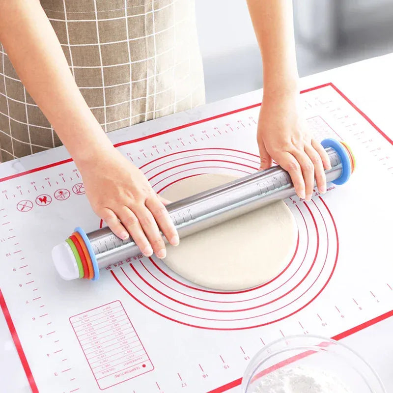 Rouleau à pâtisserie rétractable avec anneaux de mesure et tapis de pétrissage en silicone non adhésif rouleaupatisserie