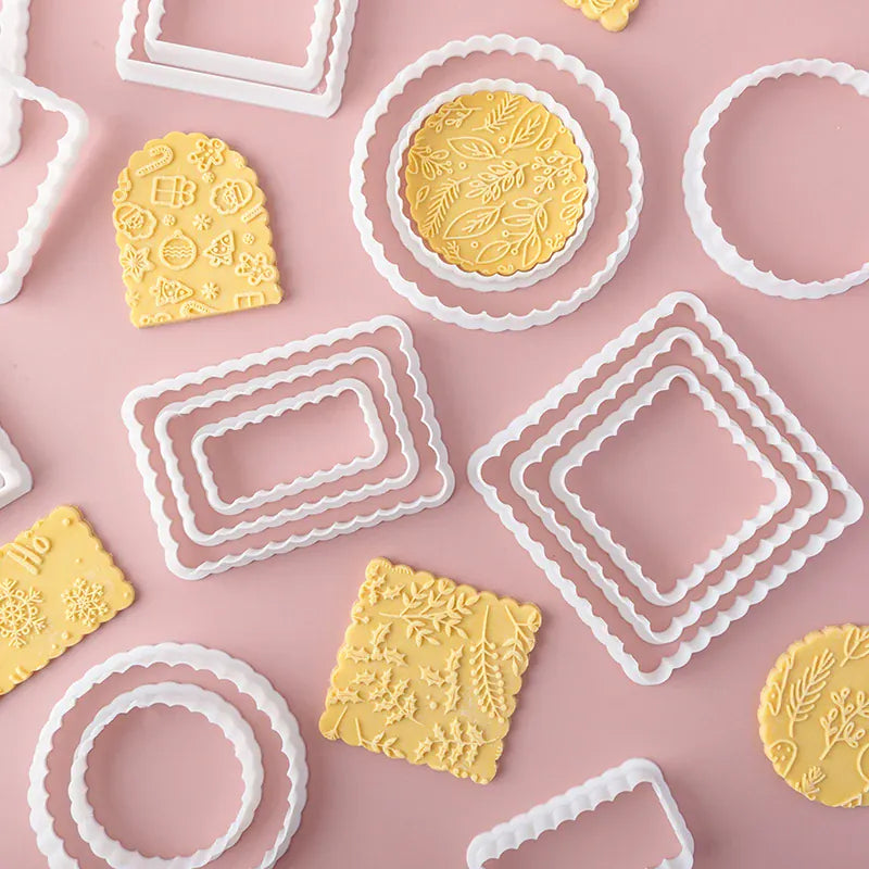 Emporte-pièces en Plastique - Set de 9 Formes Ondulées pour Gâteaux emportepieces
