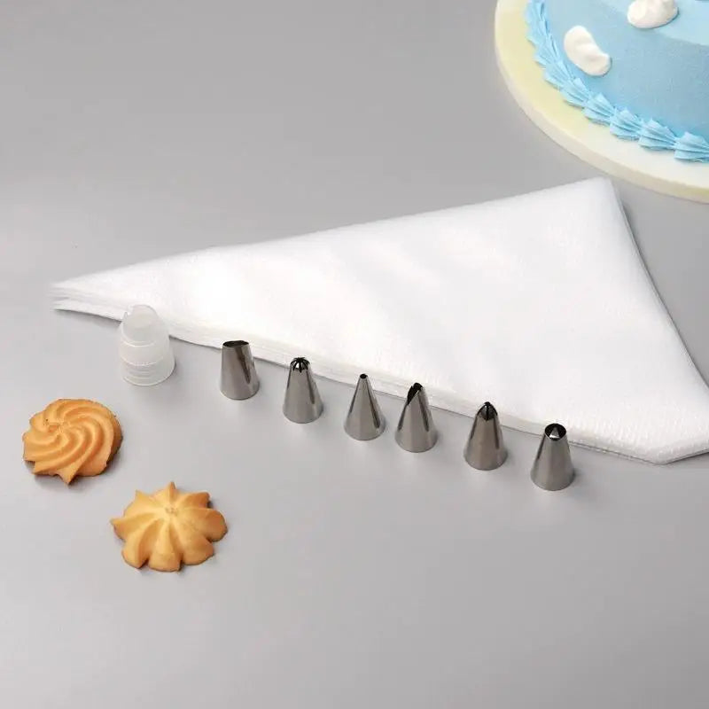 Set d'outils de décoration de gâteaux en inox - 38 pièces avec poches douillepoche