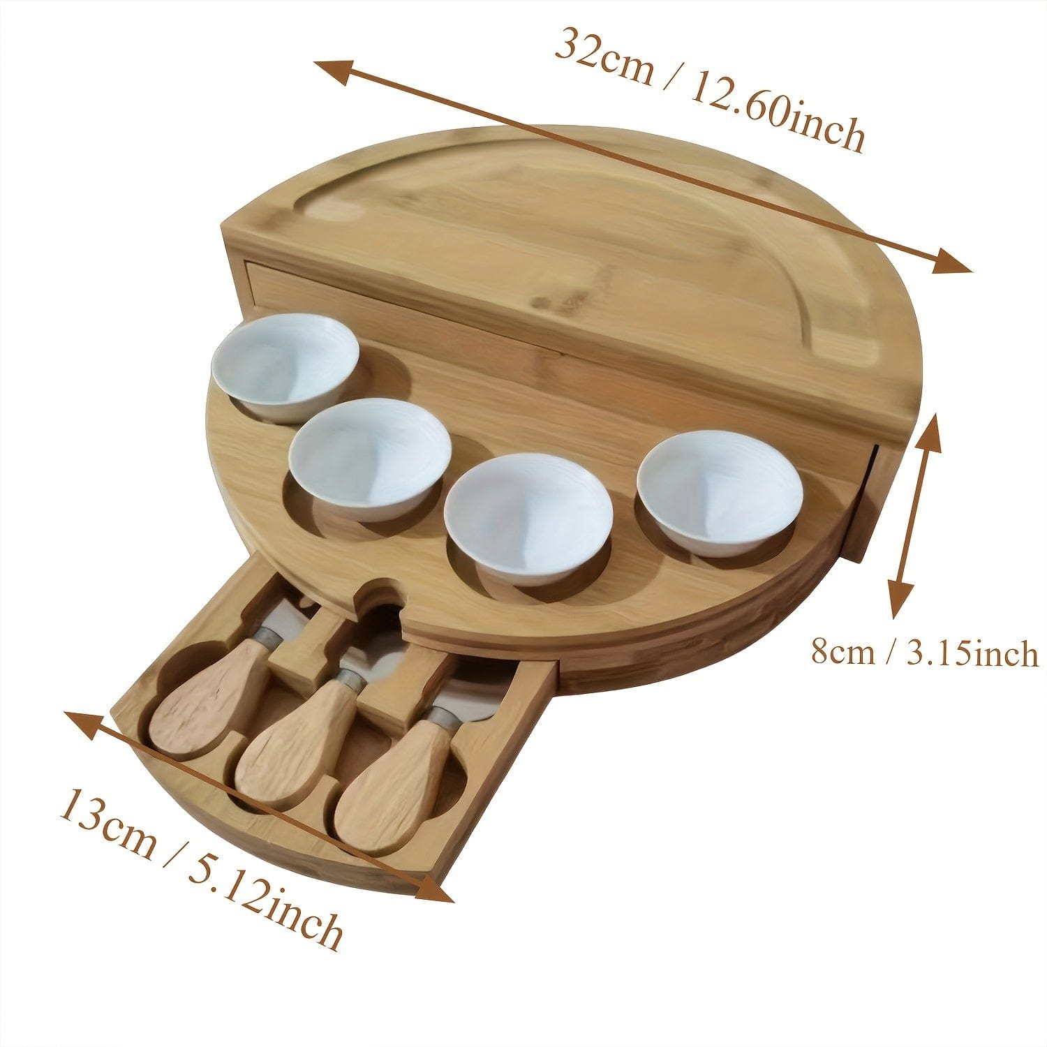 Planche à fromage en bois avec couteau et fourchette, idéale cuisine maison