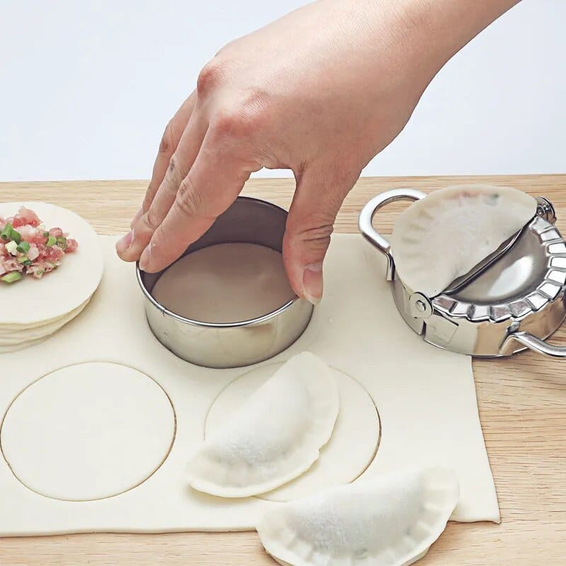 Set Moules à Ravioli et ses accessoires Moules à Ravioli
