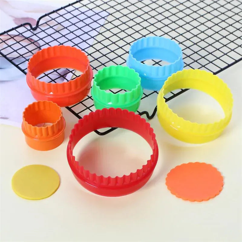 Emporte-pièces pour Pâtisserie en Plastique - 5 Pièces Colorées emportepieces