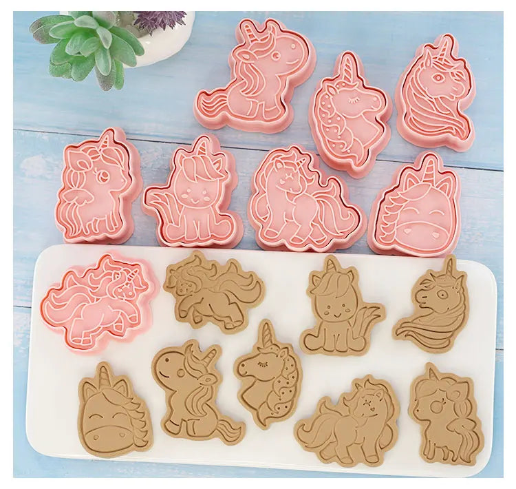 Emporte-pièces à Biscuits - Set de 8 Découpeurs en Plastique 3D emportepieces