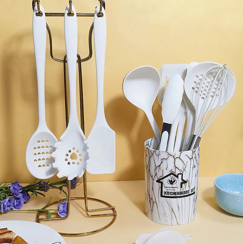Set de 18 Ustensiles Pratiques en silicone (Rose/Blanc/Noir) spatule en silicone