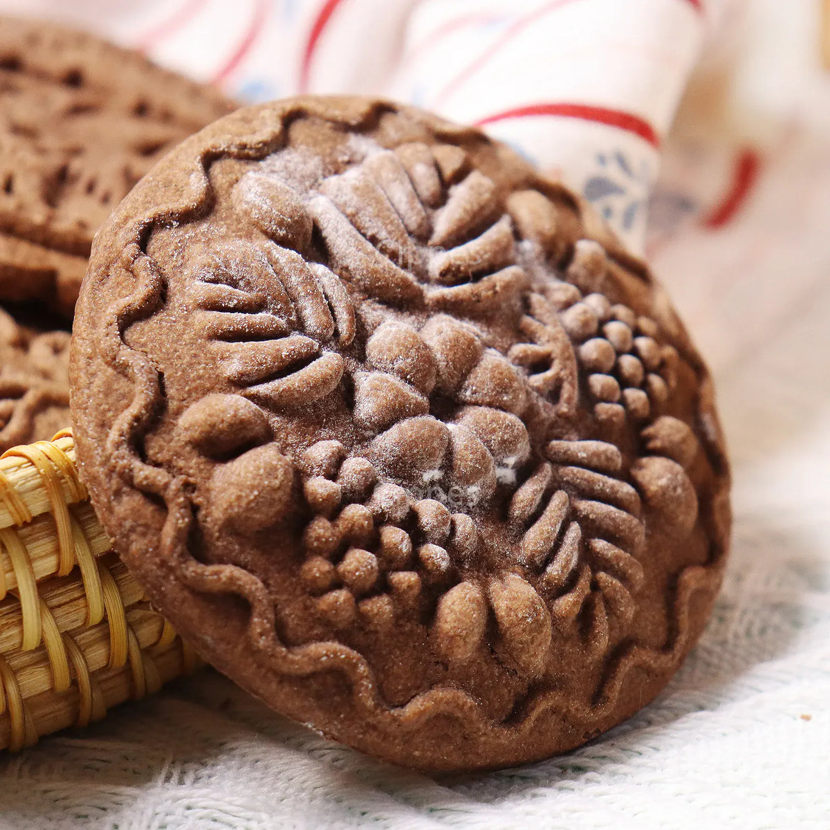 Emporte-pièce en bois floral 3D pour biscuits et gâteaux - 1 pièce emportepieces