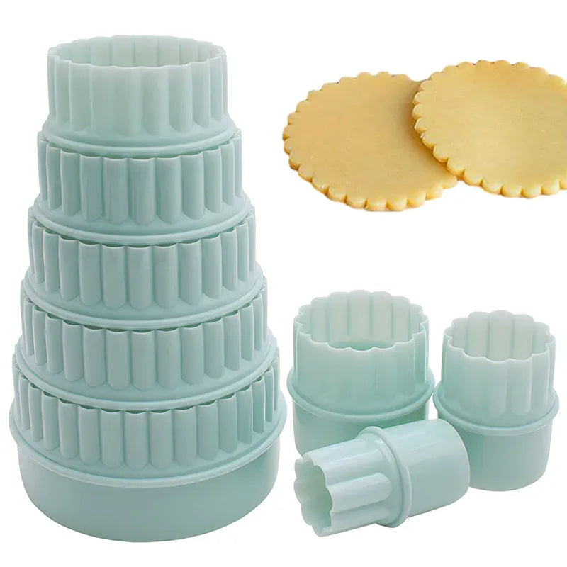 Emporte-pièces en Plastique - Set de 8 pour Cookies et Gâteaux emportepieces