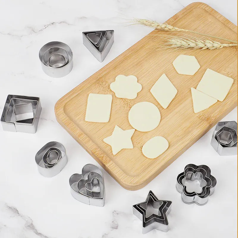 Emporte-pièces en métal géométriques - Set de 10 pour biscuits emportepieces