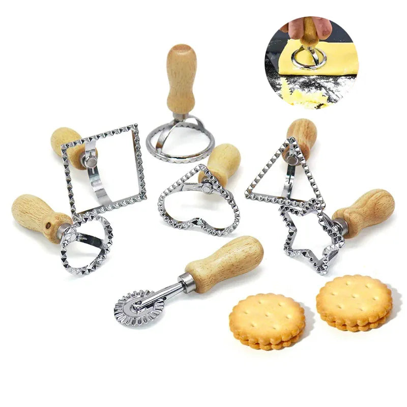 Emporte-pièces à pâtisserie en inox - Set de 6 moules avec poignée en bois emportepieces