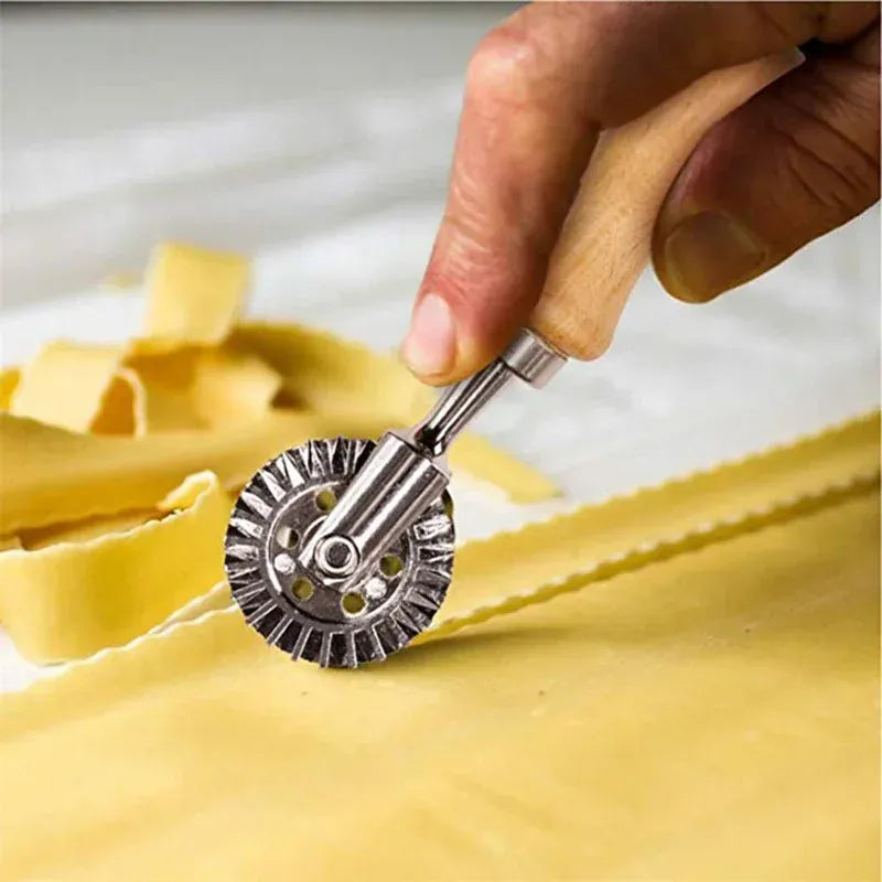 Emporte-pièces à pâtisserie en inox - Set de 6 moules avec poignée en bois emportepieces
