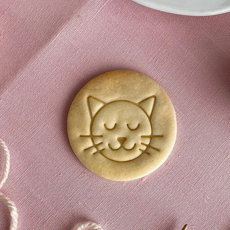 Emporte-pièces à biscuits chat - Set de 4 moules 3D en plastique emportepieces