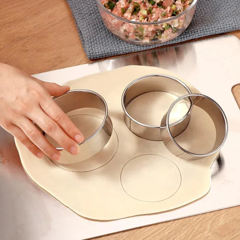 Ronds à Pâtisserie en Acier Inoxydable - Set de 5 Pièces pour Biscuits emportepieces