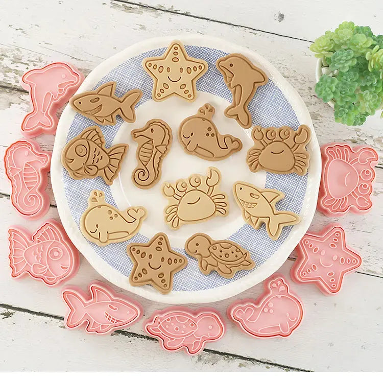 Emporte-pièces à Biscuits - Set de 8 Découpeurs en Plastique 3D emportepieces