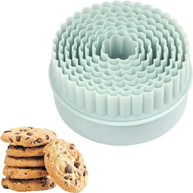 Emporte-pièces en Plastique - Set de 8 pour Cookies et Gâteaux emportepieces