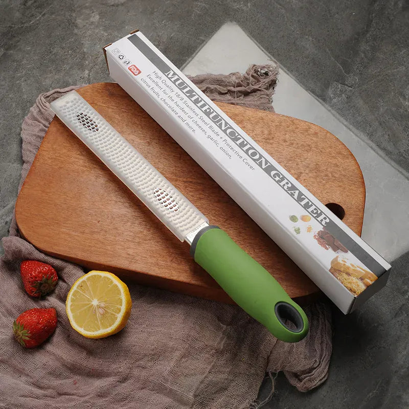 Zesteur en Inox pour Fruits et Fromage - 4 Lames Poignée Antidérapante zesteur