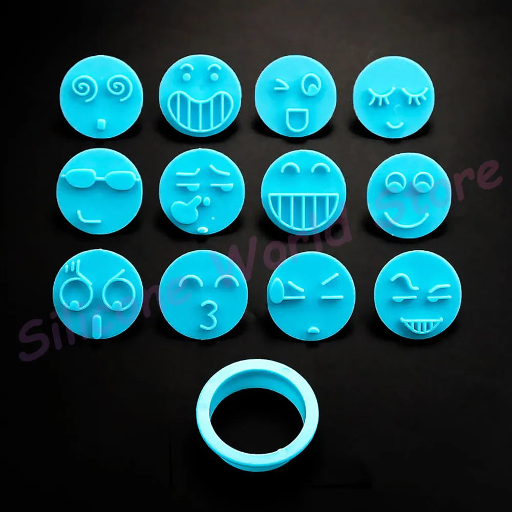 Emporte-pièce en silicone 13 pièces - Visages souriants pour pâtisserie emportepieces