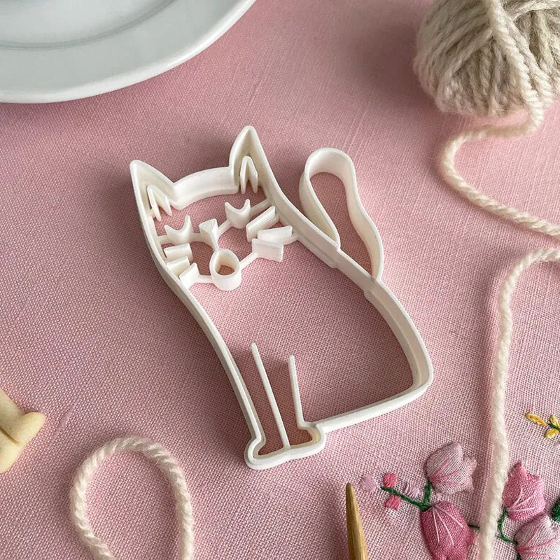 Emporte-pièces à biscuits chat - Set de 4 moules 3D en plastique emportepieces