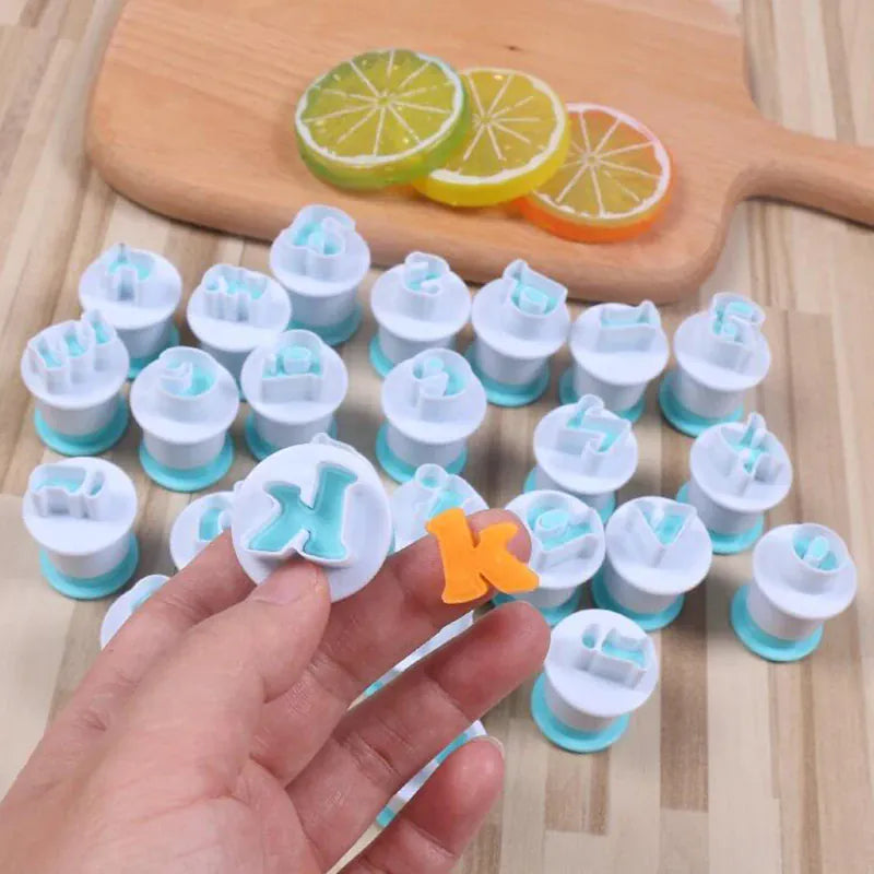 Emporte-pièces à pâtisserie alphabet et chiffres - 36 pièces en plastique emportepieces