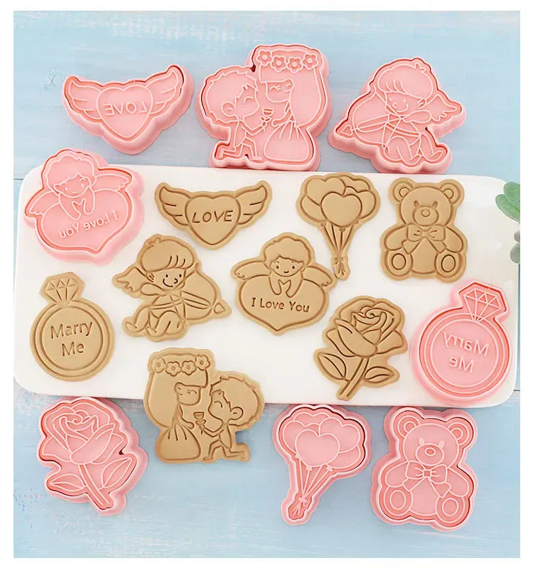 Emporte-pièces à Biscuits - Set de 8 Découpeurs en Plastique 3D emportepieces