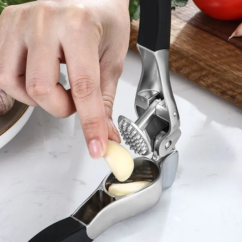 Presse-Ail Inox Manuel avec Presse-Gingembre et Eplucheur presseail