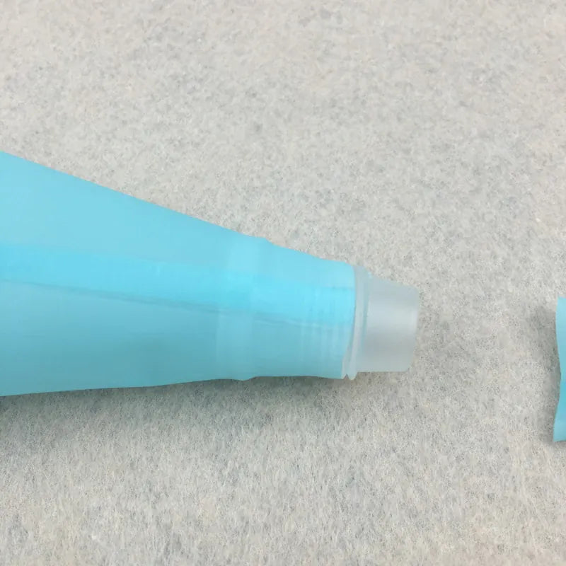 Poche à douille en silicone avec 7 embouts pour décoration de gâteaux douillepoche