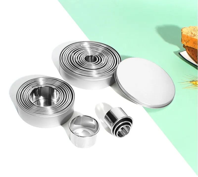 Emporte-pièces en acier inoxydable - Set de 12 pièces pour pâtisserie emportepieces