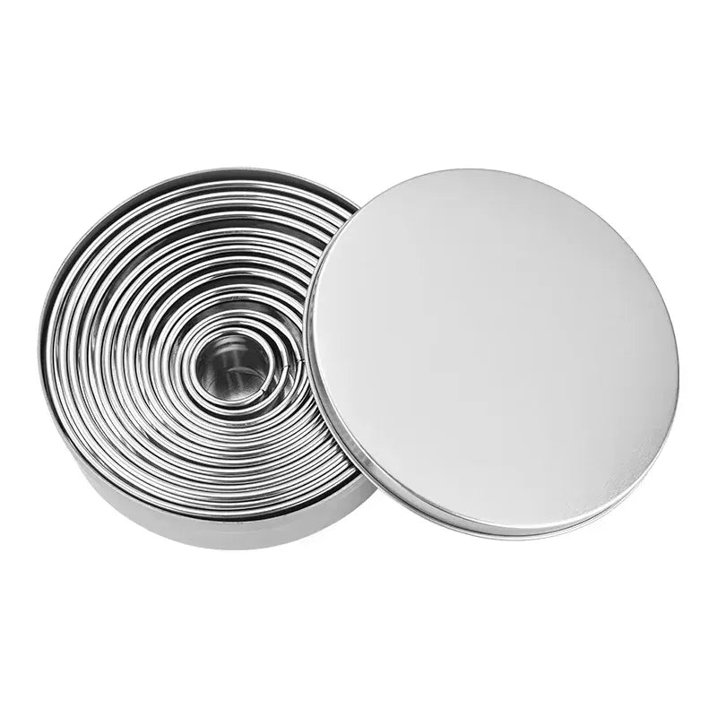 Set de 14 emporte-pièces en acier inoxydable pour biscuits et gâteaux emportepieces