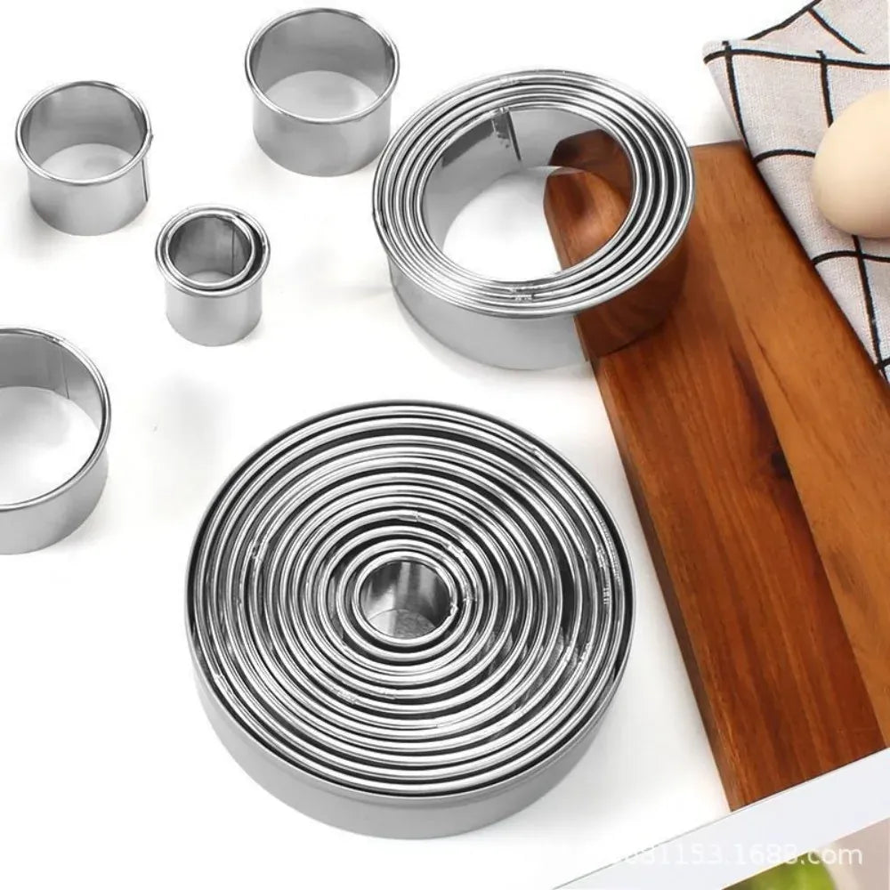 Ensemble de 11 emporte-pièces ronds en acier inoxydable pour pâtisserie emportepieces