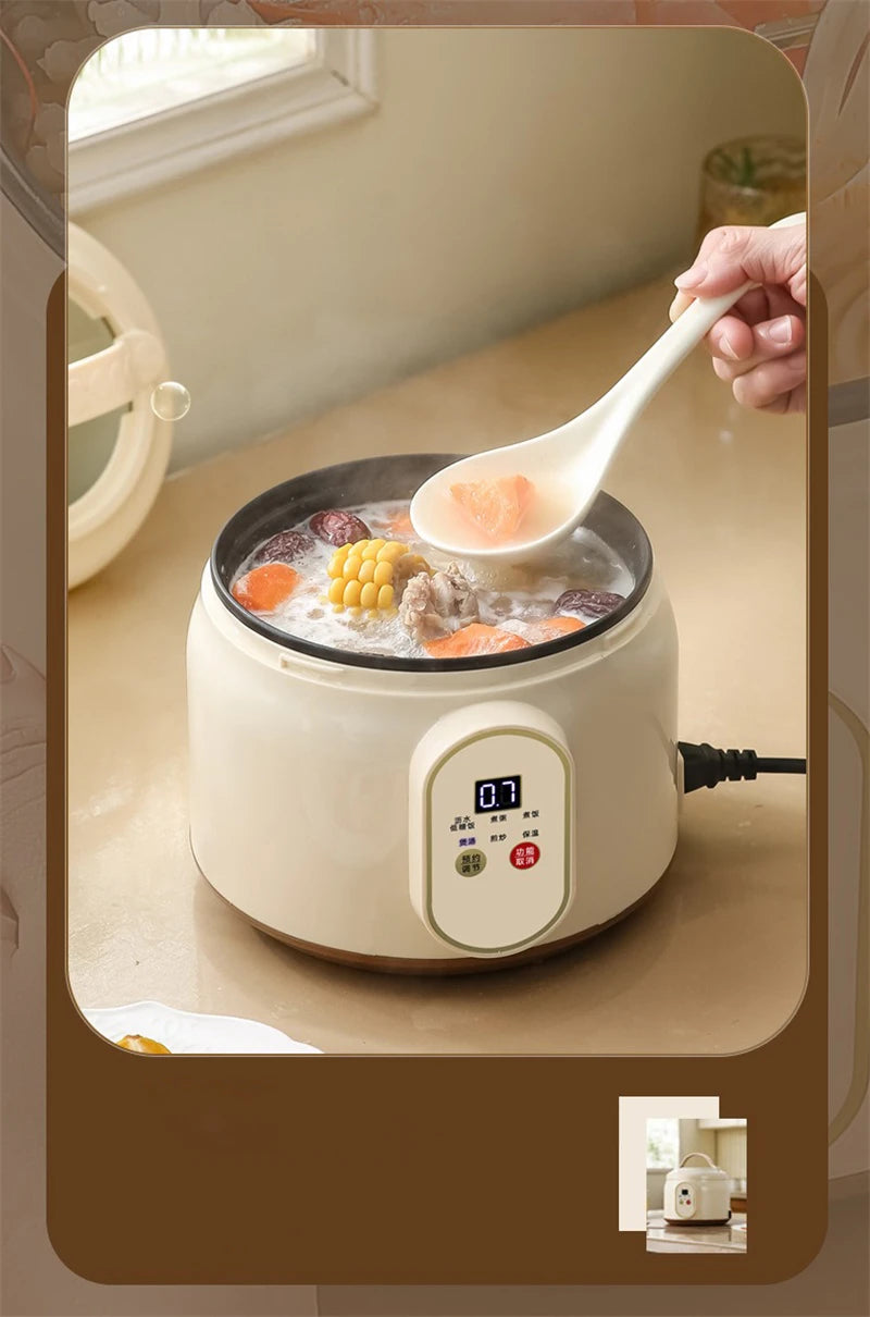 Soupe servie depuis le mini cuiseur à riz