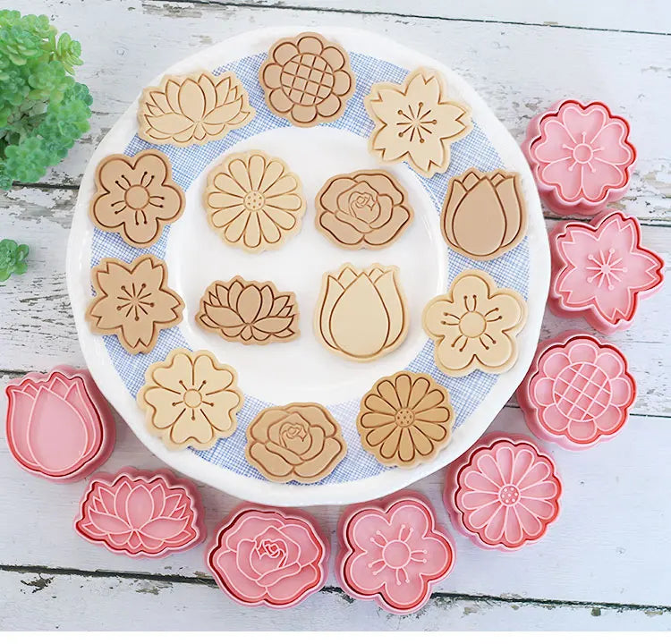 Emporte-pièces à Biscuits - Set de 8 Découpeurs en Plastique 3D emportepieces