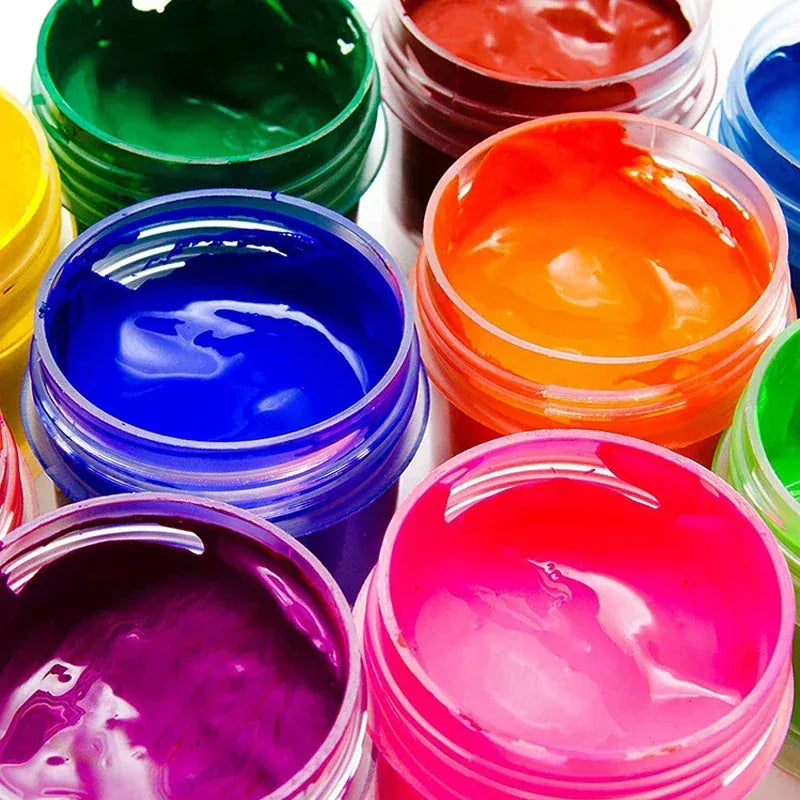 pots de 150 ml en plastique