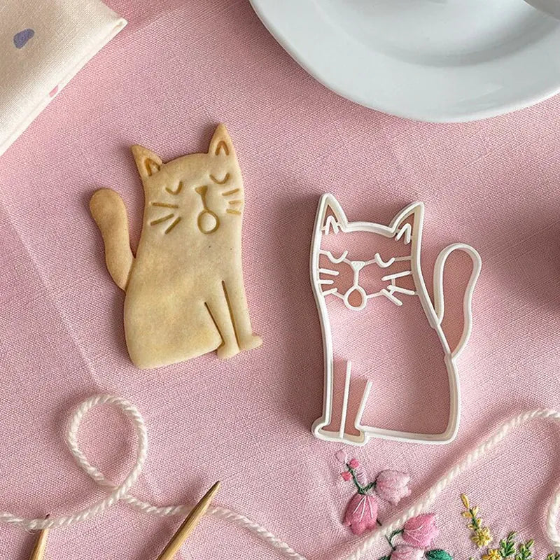 Emporte-pièces à biscuits chat - Set de 4 moules 3D en plastique emportepieces