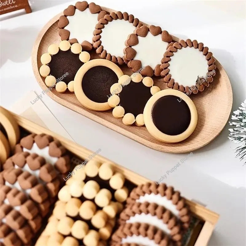Emporte-pièce en silicone pour biscuits en forme de fleur - 3 pièces emportepieces