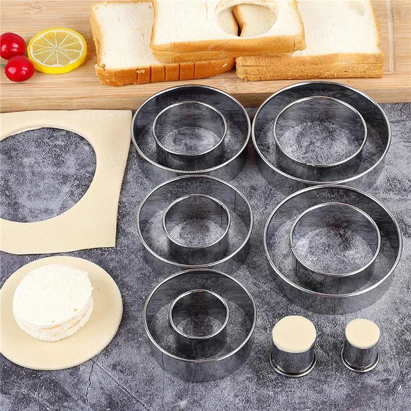 Emporte-pièces à biscuits en acier inoxydable - Set de 5 pièces polyvalentes emportepieces