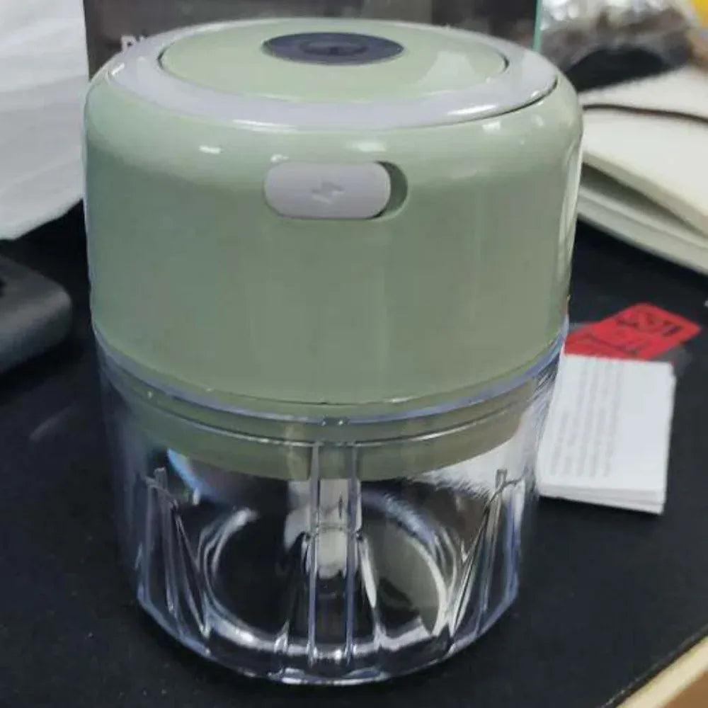 Mini Hachoir Électrique Rechargeable USB 250 ml — Ail, Oignon, Herbes hachoir electrique