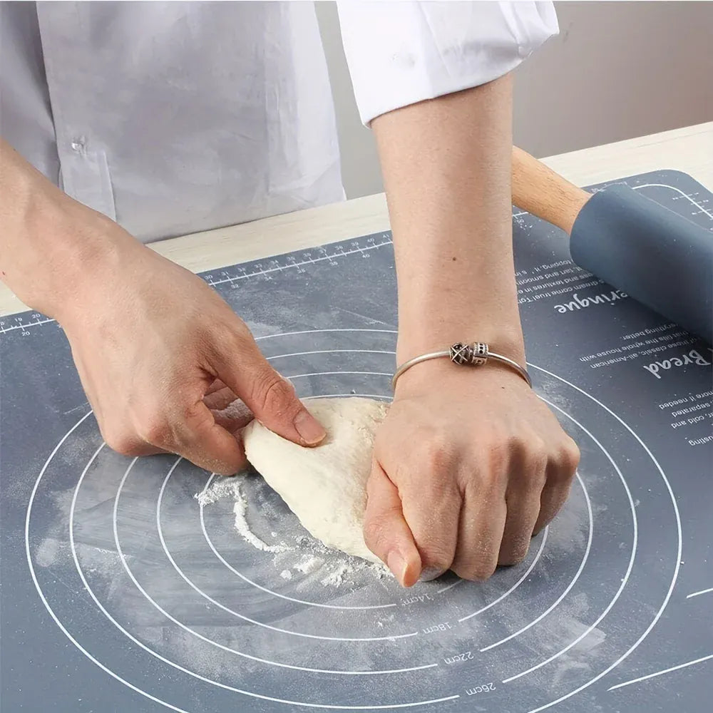 Rouleau à pâtisserie en silicone avec tapis de cuisson anti-adhésif - Idéal pour pâtes pizzas et biscuits rouleaupatisserie