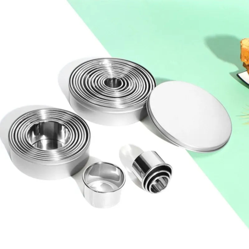 Emporte-pièces en acier inoxydable - Set de 12 pièces pour pâtisserie emportepieces